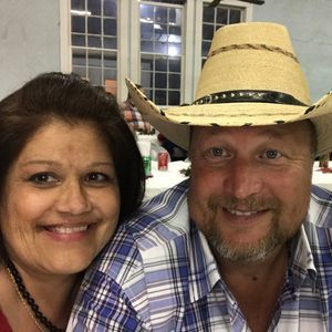 Meet your Posher, Connie